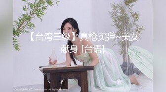 极品颜值小嫩货美少女【狗花】，温柔甜甜的声音，撩起衣服小露逼逼非常诱人，风流骚话诱惑网友！